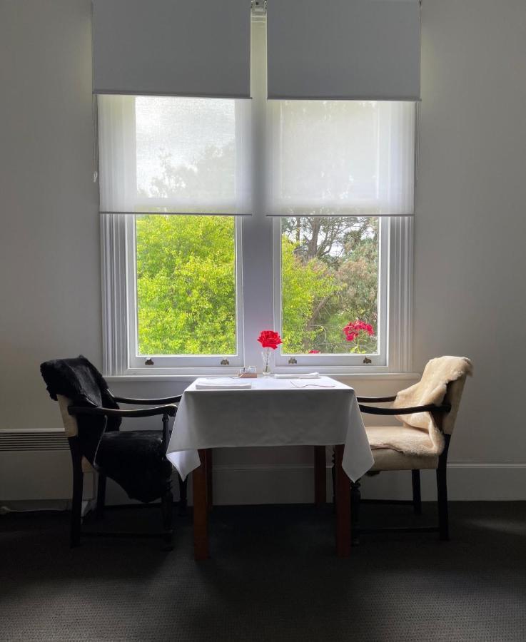Bed and Breakfast Cambridge House Breakfast & Bed Geeveston Экстерьер фото